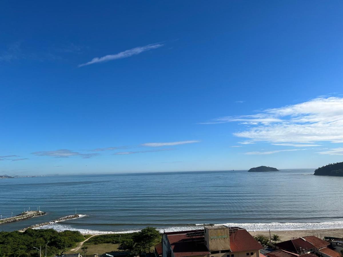 Apartamento Novo Frente Mar Com Piscina Em Home Club Penha  Exterior foto